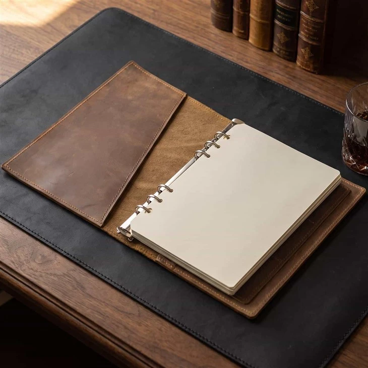 Full Grain Leather Binder high quality Full Grain Leather Binder high quality